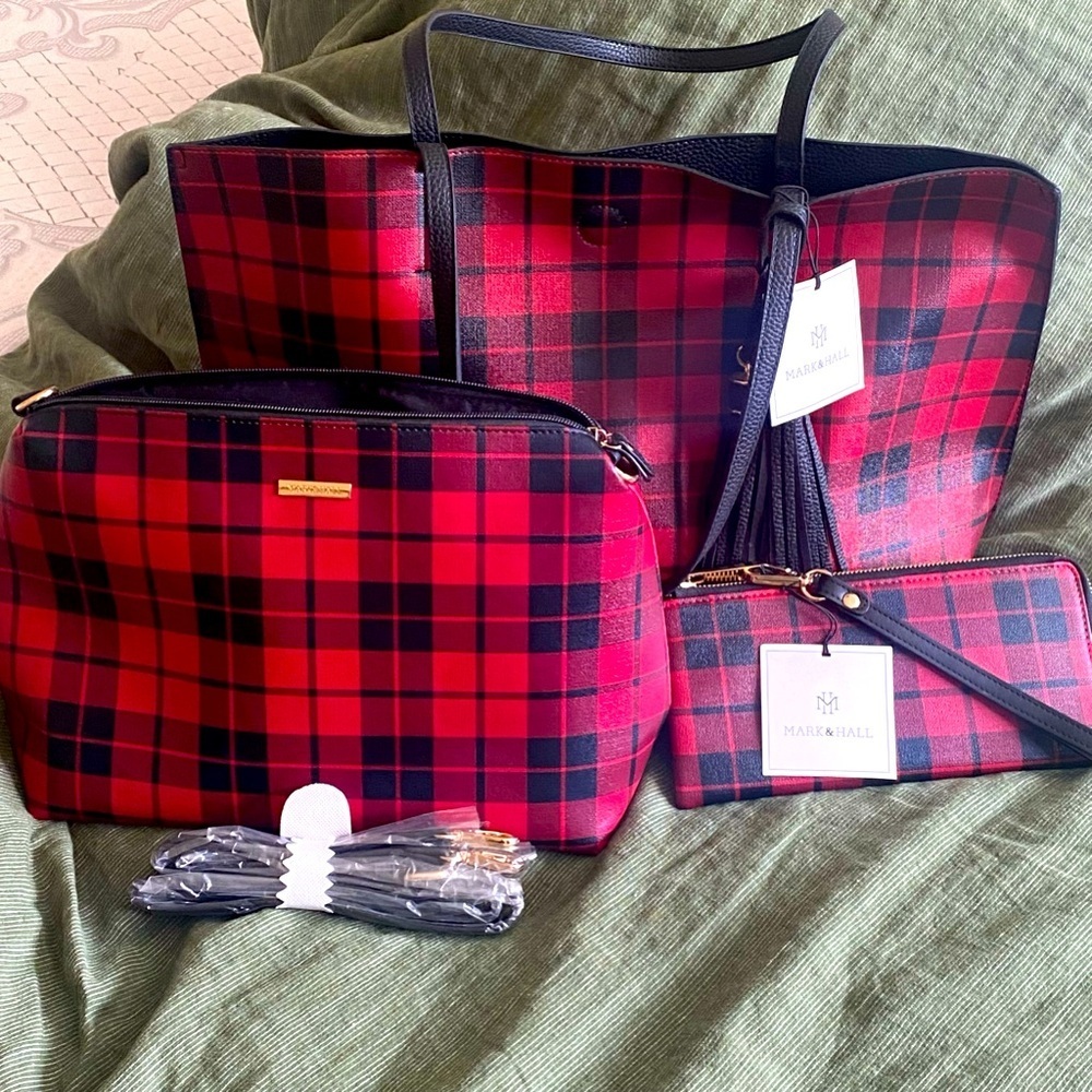 Mark Hall 3 Piece Tote Set